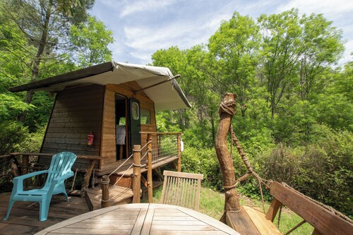 Caravan 'La Pêcherie' with Private Terrace
