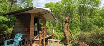 Caravan 'La Pêcherie' with Private Terrace
