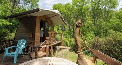 Caravan 'La Pêcherie' with Private Terrace