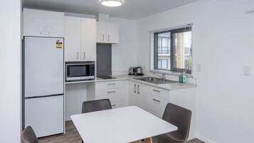 Exclusive Double Room Single Use | In-room dining