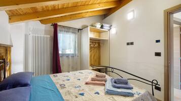 1 habitación, wifi gratis y ropa de cama