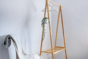 Interior - Charming 3-Bedroom Townhouse with Coastal Elegance (Stevenage)