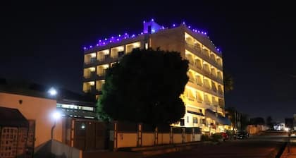 Maple Leaf Korean Hotel
