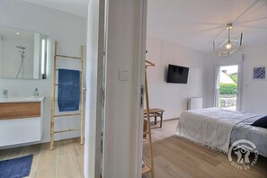 4 chambres, fer et planche Ă repasser, Wi-Fi gratuit, draps fournis