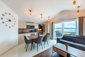 Interior - Discover the perfect place for your vacation in BETINA in beautiful Murter! (Betina)