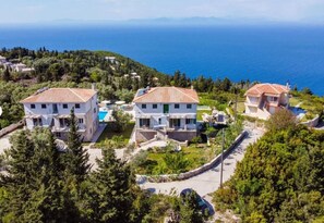 Exterior - Gkountis Garden Studio Apartment with Sea View, Shared Pool & Wi-Fi (Lefkada)