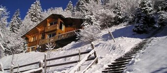 Traditional Family Chalet with Large Terrace and Stunning Mountain Views