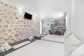 1 bedroom, free WiFi, bed sheets