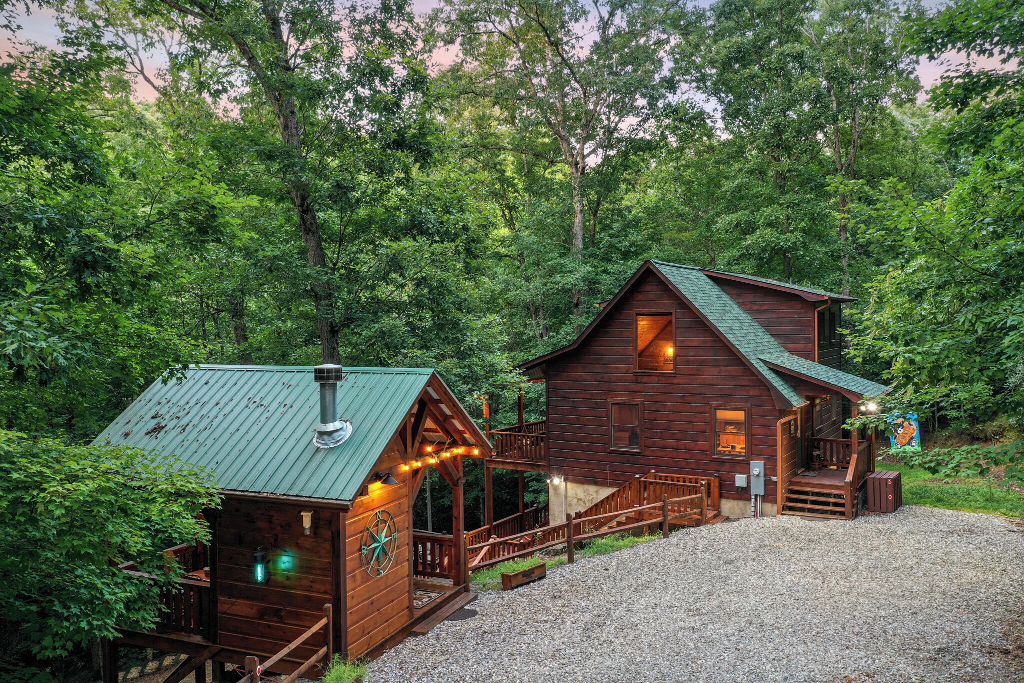 Quiet Cabin w/ Pavilion, Hot Tub, & Creek On-Site, Dog friendly