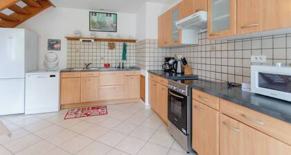 Apartment 'Gte Elaïa Class 3 Au Coeur Du Pays' with Private Terrace, Wi-Fi and Air Conditioning