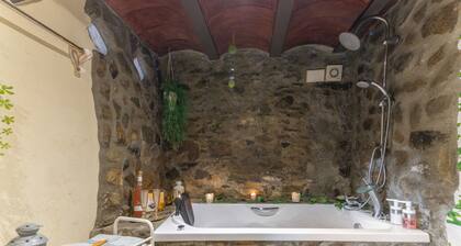 Holiday Home 'La Casa De Los Bonales' with Mountain View, Private Terrace and Private Garden