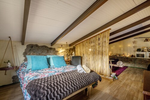 Holiday Home 'La Casa De Los Bonales' with Mountain View, Private Terrace and Private Garden