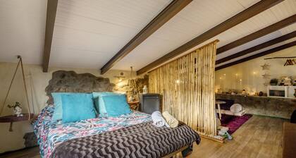 Holiday Home 'La Casa De Los Bonales' with Mountain View, Private Terrace and Private Garden