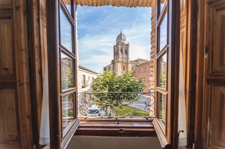 Interior. Country House 'Abánades' with Private Pool, Private Garden and Wi-Fi