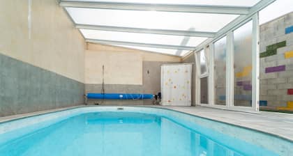 Country House 'Hortelanos' with Private Garden and Wi-Fi