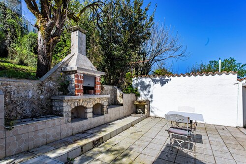 Lovely Bellamy: New house downtown/station