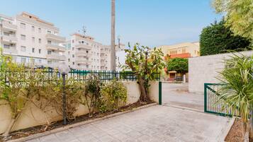 Enceinte de lâhĂ©bergement