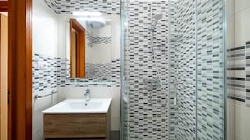Een douche, een haardroger