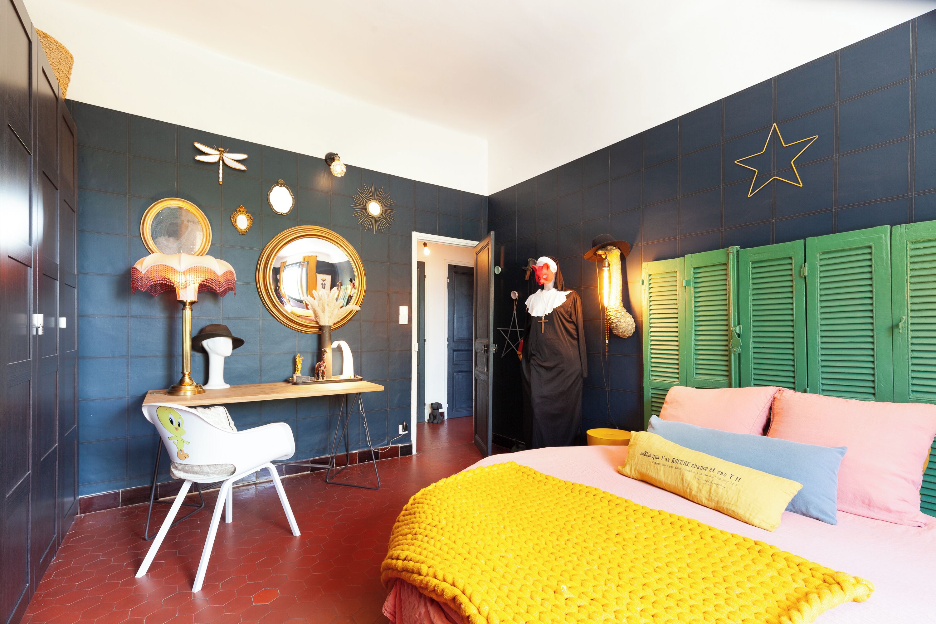 3 habitaciones, tabla de planchar con plancha y wifi gratis 