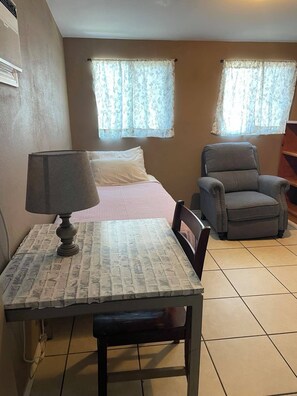 WiFi、ベッドシーツ