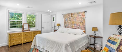 3 chambres, fer et planche Ă repasser, Wi-Fi gratuit, draps fournis