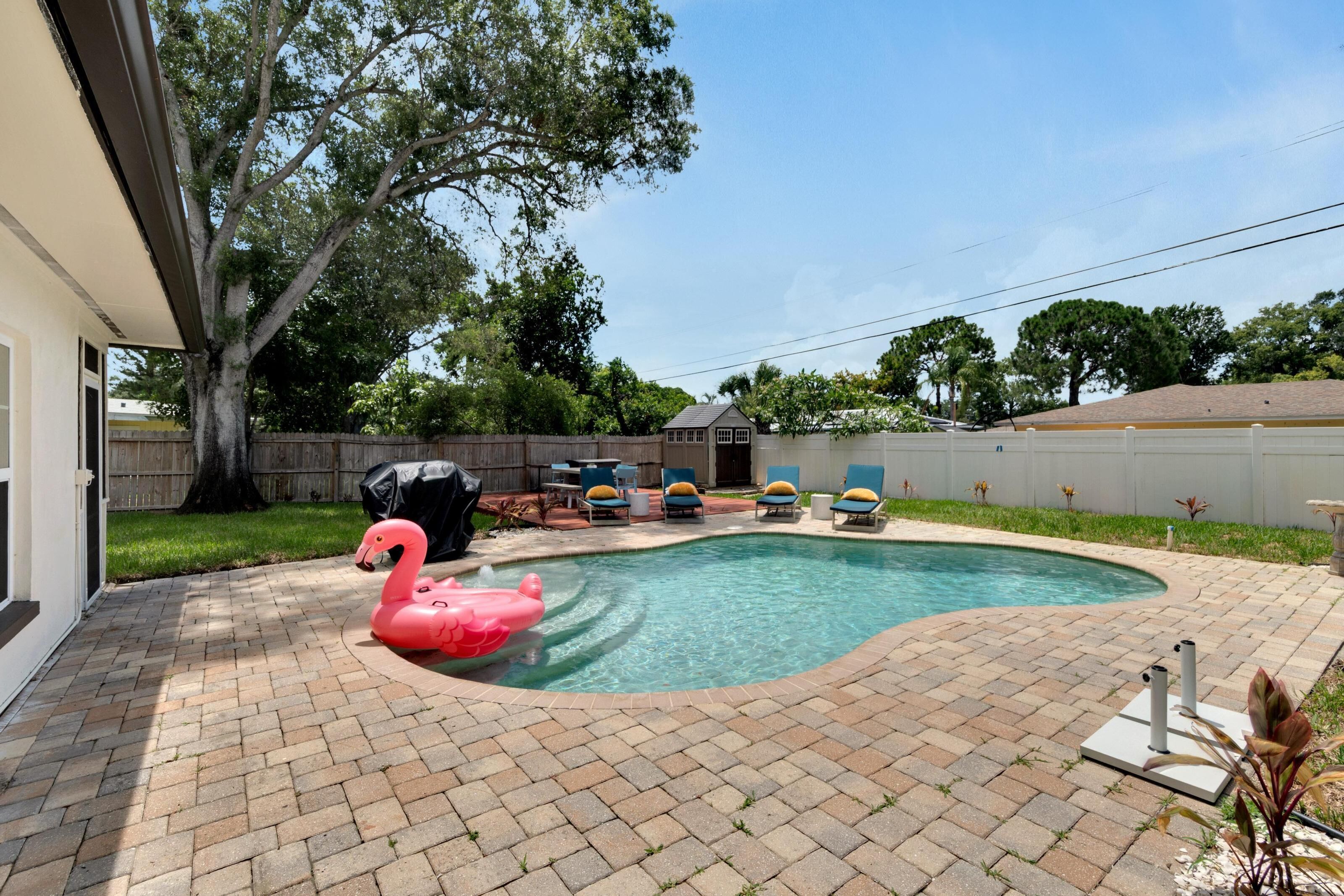 Pool Home Newly Remodeled
