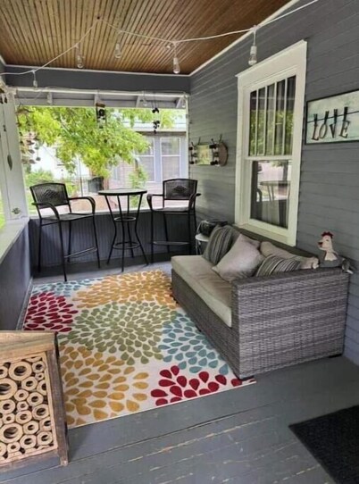 Remodeled Historical Home 2 blocks from CSU campus and 3 blocks to Old Town