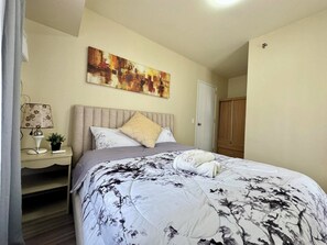 Familienapartment, 2 Schlafzimmer, Poolzugang, eingeschränkter Meerblick