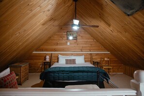 5 Schlafzimmer, Bügeleisen/Bügelbrett, Reisekinderbett, WLAN