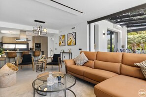 Living area - Villa Yara private pool - jacuzzi - sauna - cinema (Mijas)