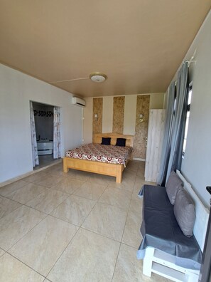 4 camere, ferro/asse da stiro, Wi-Fi, lenzuola