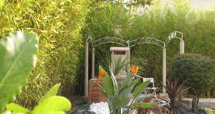 Villa with pool, 3 bedrooms, 10 minutes from the beach