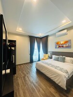 Luxury Villa, Pool View | Desk, iron/ironing board