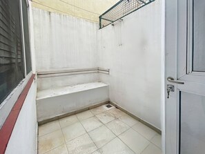 Lägenhet - 1 sovrum - rökare - uteplats | Bastu
