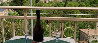  Quiet Panoramic Suite, comfortable near Matera with parking, green