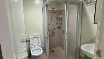 Towels, soap, toilet paper