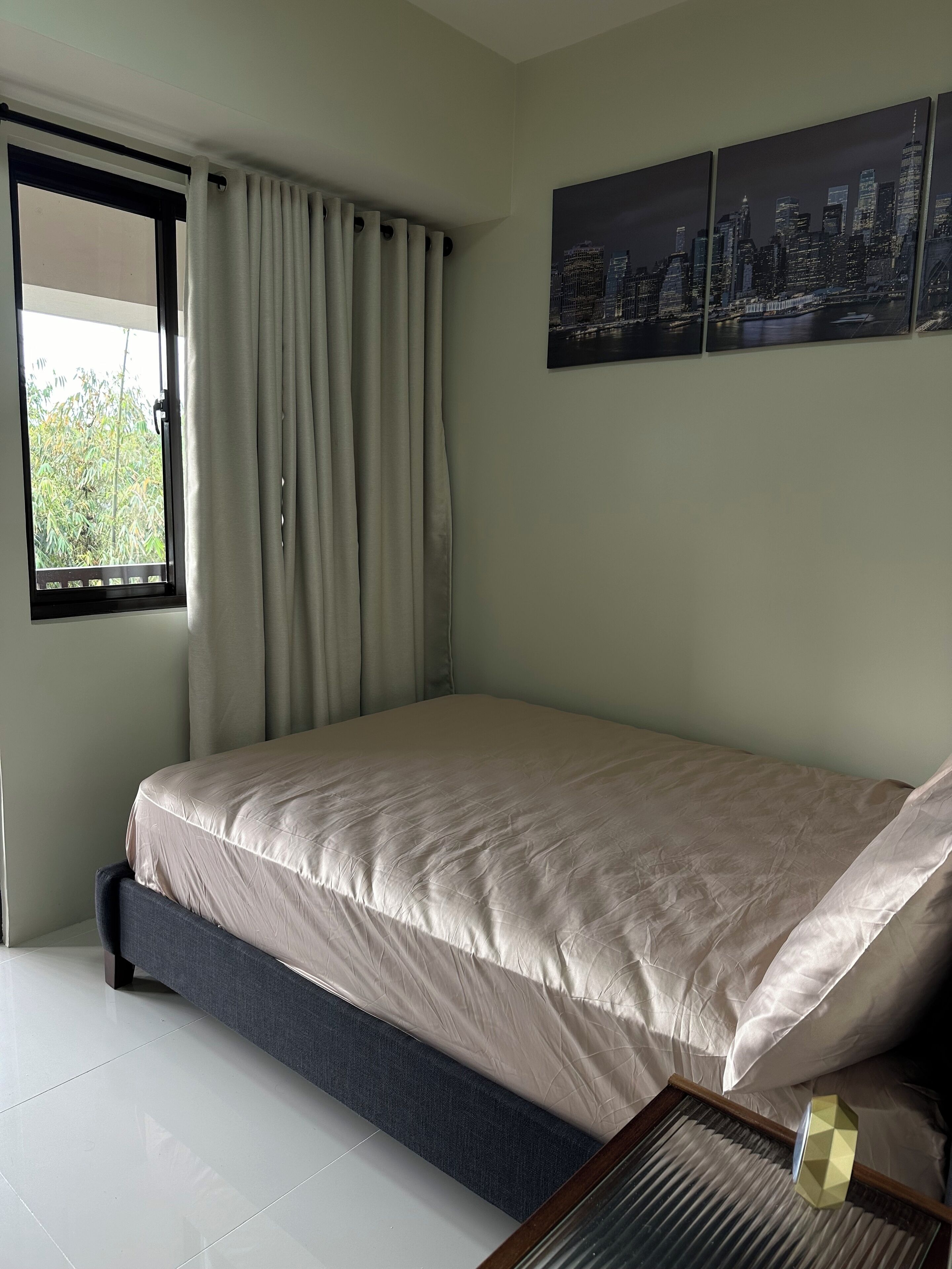 1 bedroom, desk, free WiFi, bed sheets