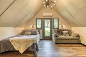 5 bedrooms, free WiFi, bed sheets - Ponderosa Peak – Stunning Black Hills Retreat Near Terry Peak (Lead)