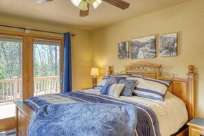 5 bedrooms, free WiFi, bed sheets - Aspen Lodge – 5 bedrooms, 5 baths, hot tub & family-friendly mountain retreat! (Lead)