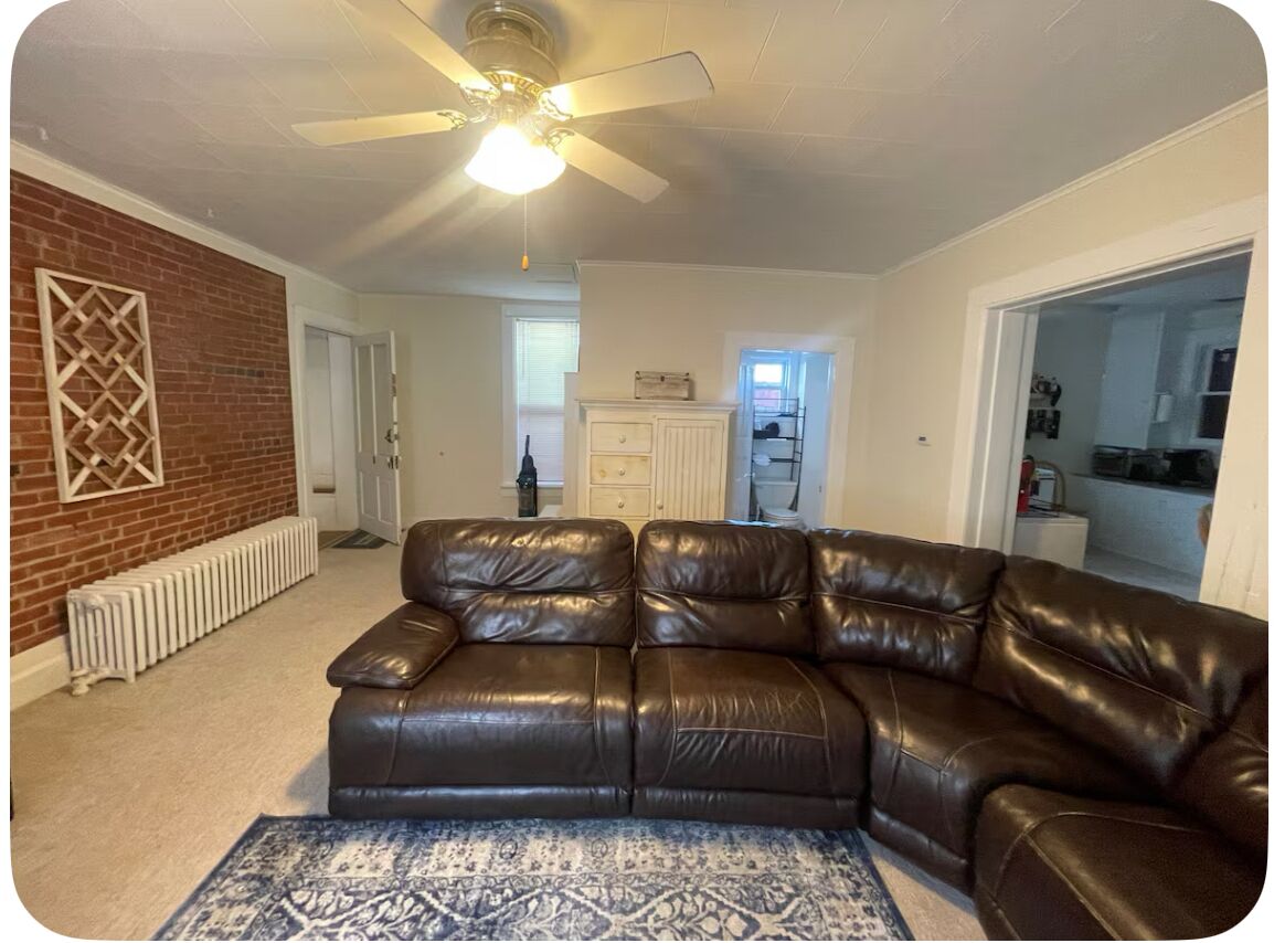 Smart TV, fireplace, video games