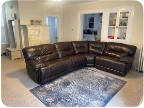 Smart TV, fireplace, video games