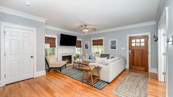 Televisión y oficina