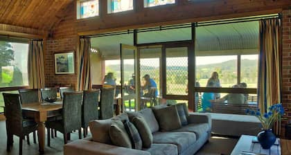 Bluebush Estate - The Chalet - Stunning Country Views - Sleeps 10