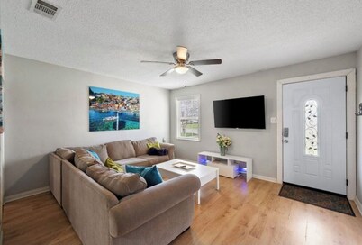 ARLINGTON ENTERTAINMENT DISTRICT RENTAL