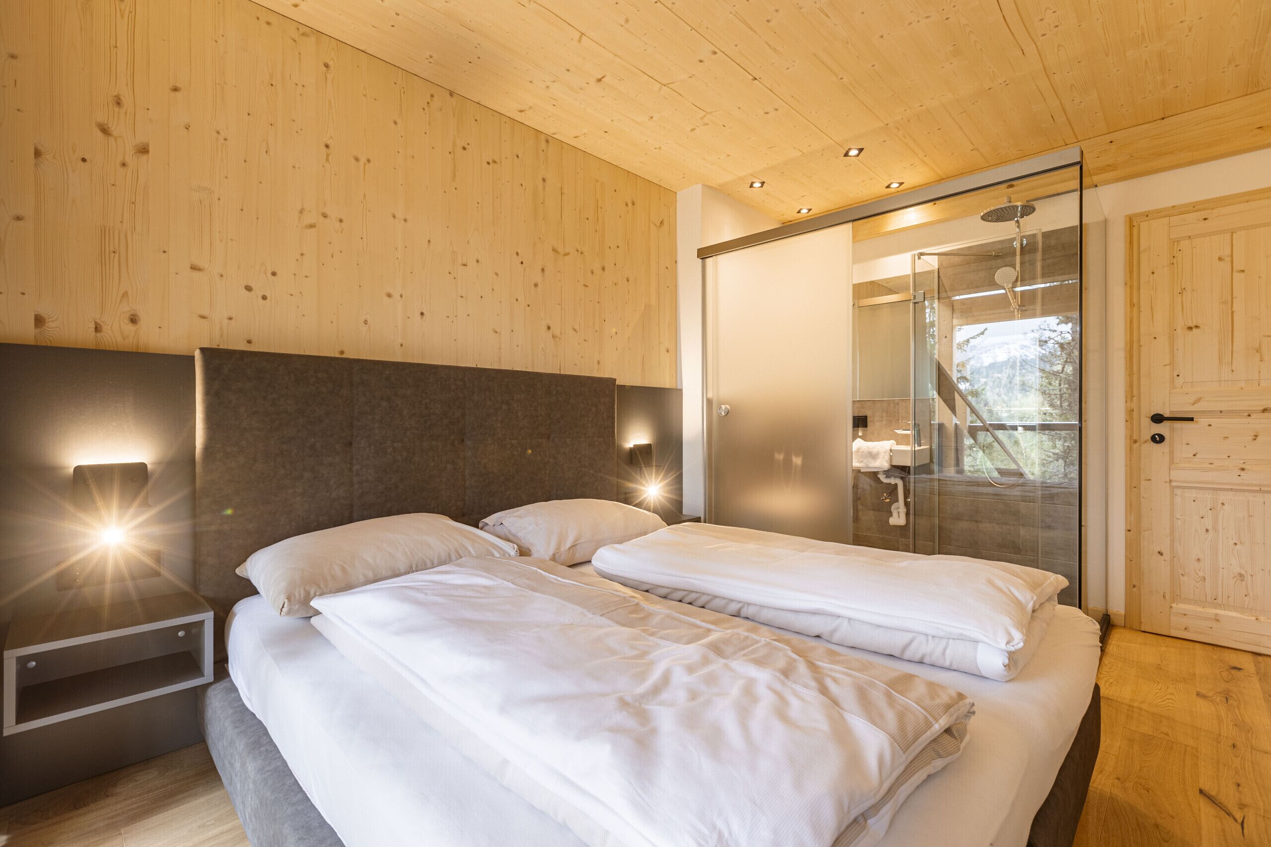 4 habitaciones y ropa de cama 