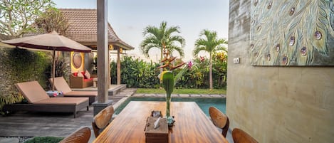 Tempat makan outdoor