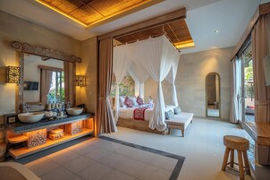 Villa familiar, 2 habitaciones, piscina privada | Escritorio, wifi gratis, ropa de cama