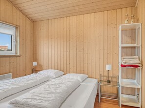 3 bedrooms, internet
