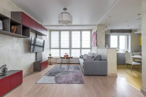 Departamento Confort | Área de sala de estar | Televisión LCD de 42 pulgadas con canales digitales 