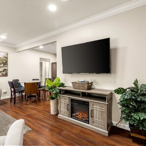 House | 3 bedrooms - Prescott Family Friendly 3 Bedroom w Large Yard (Prescott)